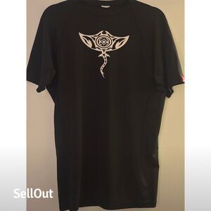 Vintage MauiBuilt Men's XL Black Stingray Graphic T-Shirt Crewneck